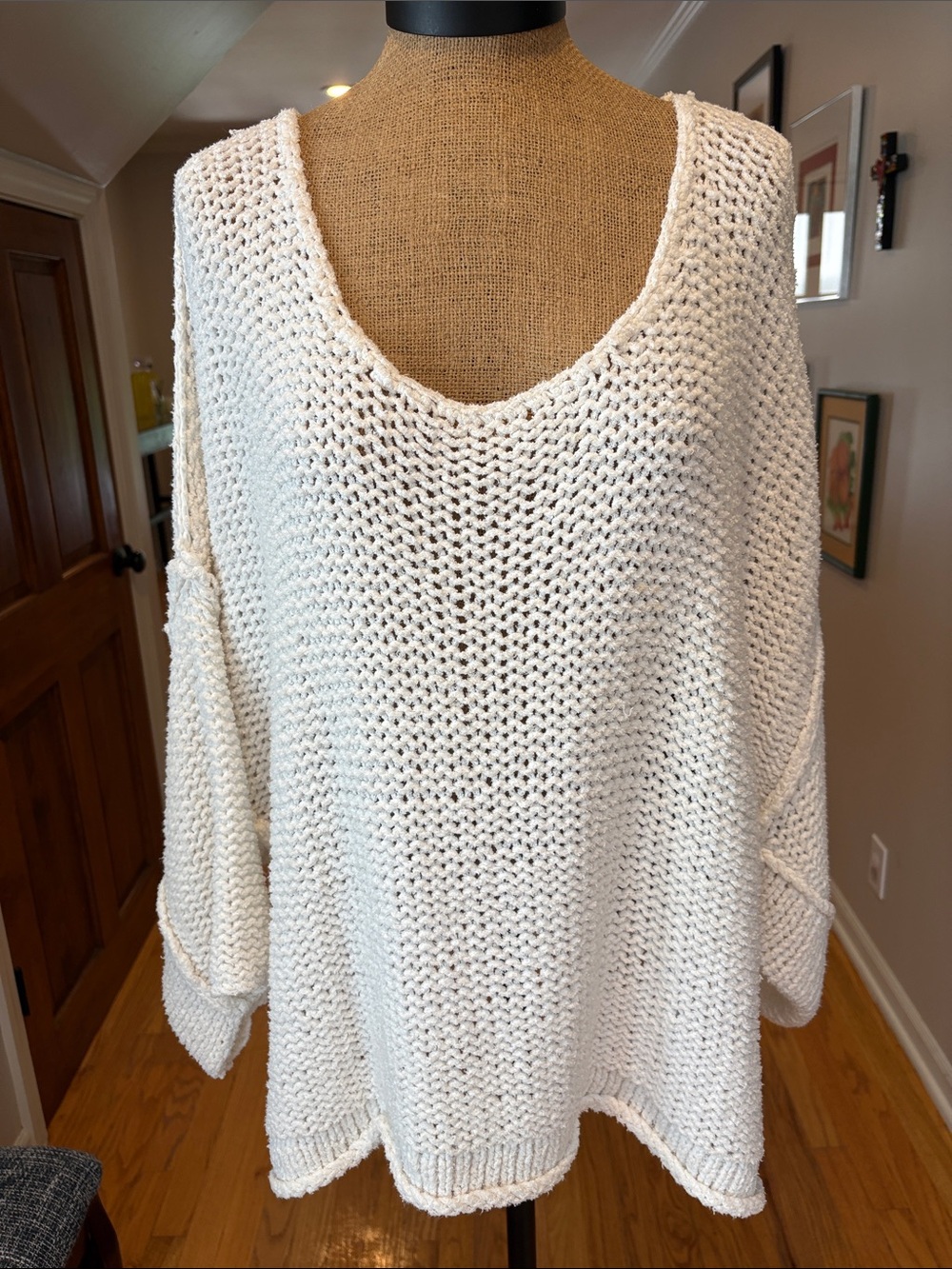 Oversized Cream V-Neck Knit Sweater